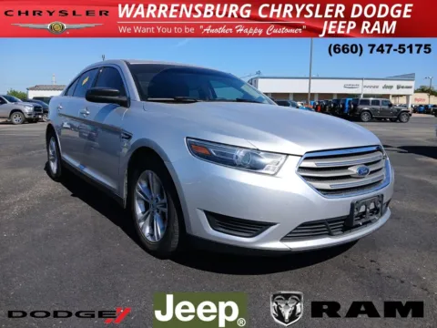 Silver 2016 Ford Taurus SE for sale in Warrensburg, MO