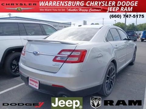 Photos of 2018 Ford Taurus SEL for sale in Warrensburg, MO at Warrensburg Chrysler Dodge Jeep Ram Fiat