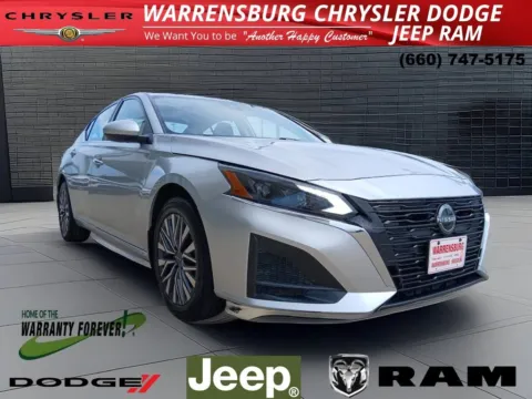 Silver 2023 Nissan Altima 2.5 SV for sale in Warrensburg, MO