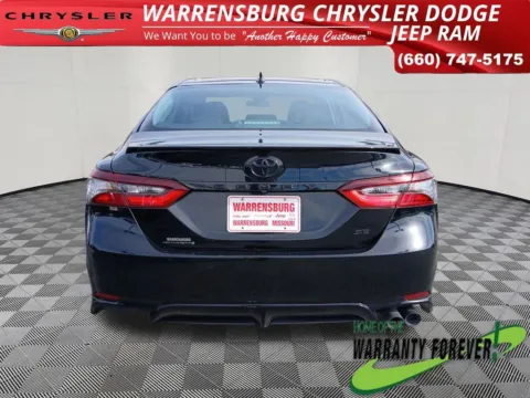 More photos of 2024 Toyota Camry SE at Warrensburg Chrysler Dodge Jeep Ram Fiat, MO