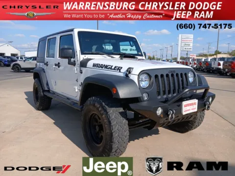 White 2015 Jeep Wrangler Unlimited Sport for sale in Warrensburg, MO
