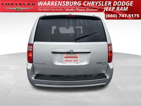 More photos of 2010 Dodge Grand Caravan SXT at Warrensburg Chrysler Dodge Jeep Ram Fiat, MO