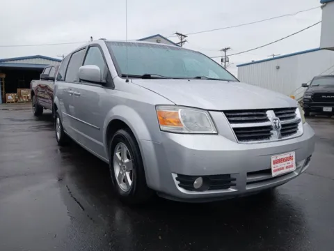 Silver 2010 Dodge Grand Caravan SXT for sale in Warrensburg, MO