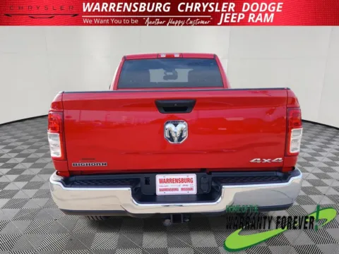 More photos of 2024 Ram 2500 Big Horn at Warrensburg Chrysler Dodge Jeep Ram Fiat, MO