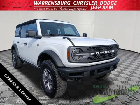 White 2024 Ford Bronco Badlands for sale in Warrensburg, MO