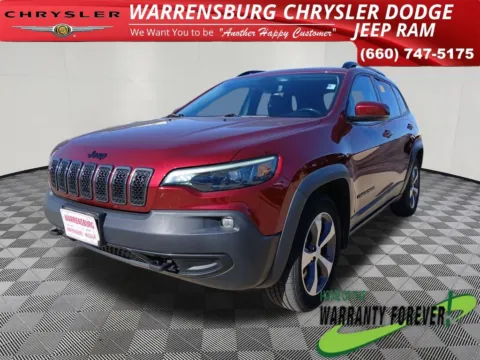 More photos of 2020 Jeep Cherokee Latitude at Warrensburg Chrysler Dodge Jeep Ram Fiat, MO