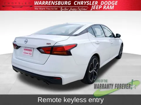 Another view of 2024 Nissan Altima 2.5 SR for sale in Warrensburg, MO at Warrensburg Chrysler Dodge Jeep Ram Fiat
