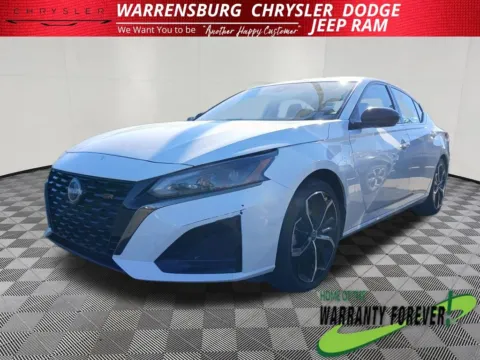 More photos of 2024 Nissan Altima 2.5 SR at Warrensburg Chrysler Dodge Jeep Ram Fiat, MO