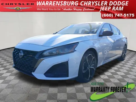 More photos of 2024 Nissan Altima 2.5 SR at Warrensburg Chrysler Dodge Jeep Ram Fiat, MO