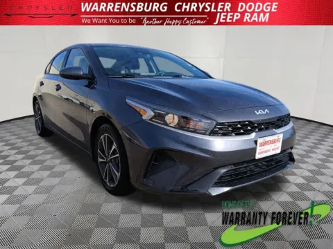 Gray 2023 Kia Forte LXS for sale in Warrensburg, MO