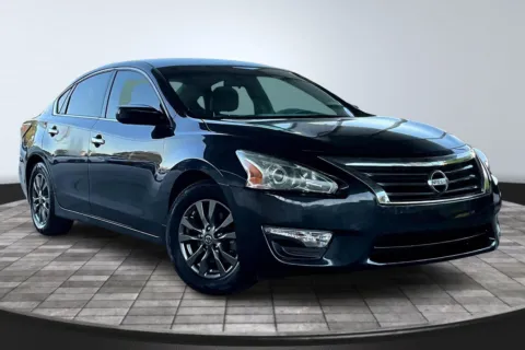 Another view of 2015 Nissan Altima for sale in Jacksonville, FL at M&J Auto Sales and Service