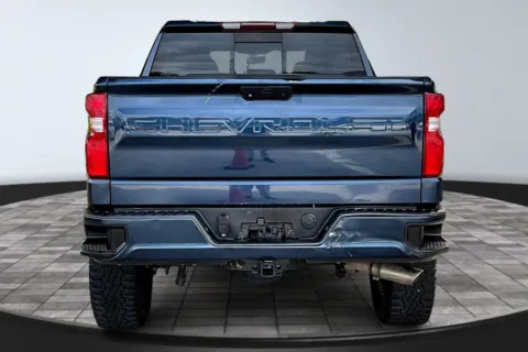 More photos of 2019 Chevrolet Silverado 1500 RST at M&J Auto Sales and Service, FL