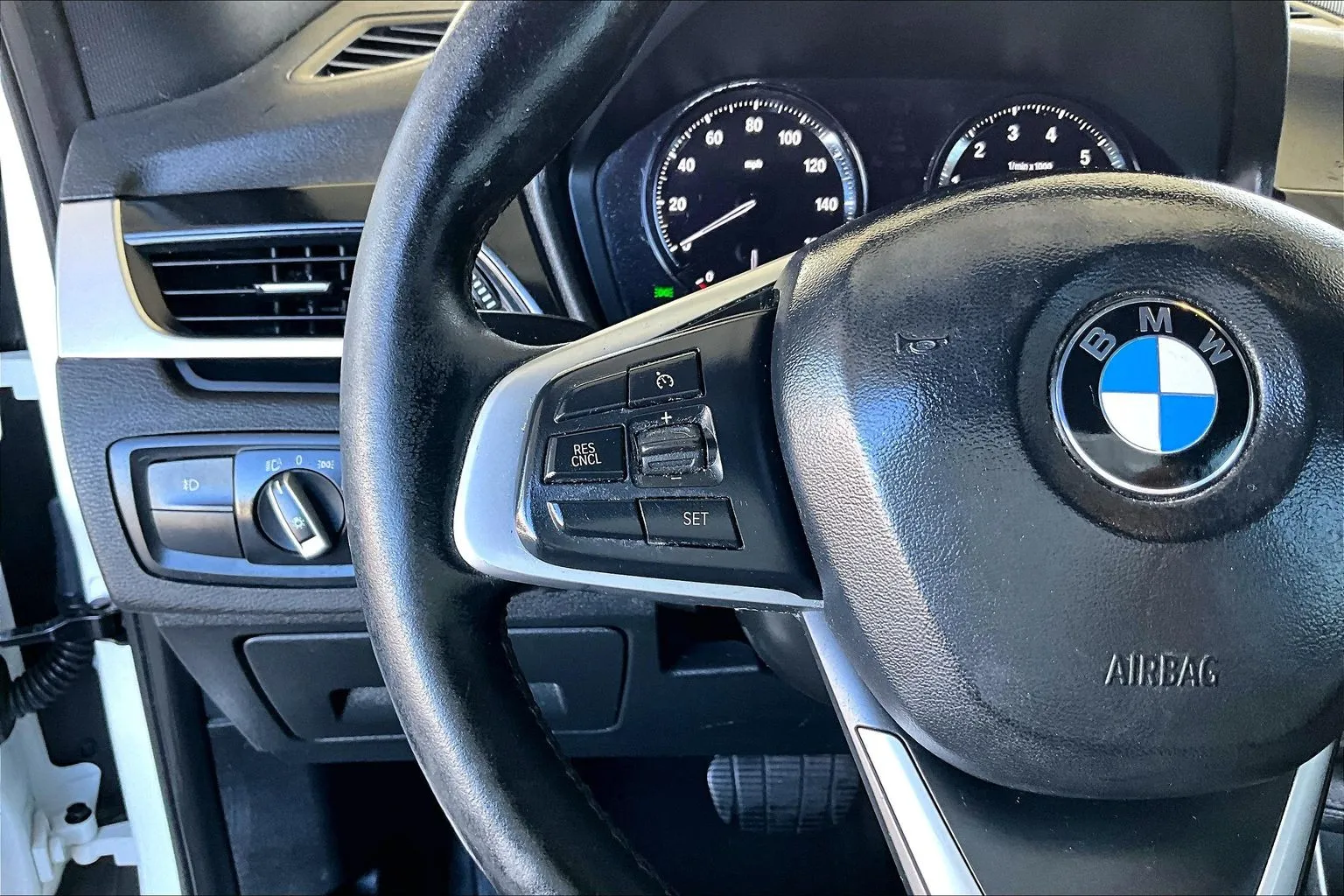 2018 BMW X1 28i - Photo 10
