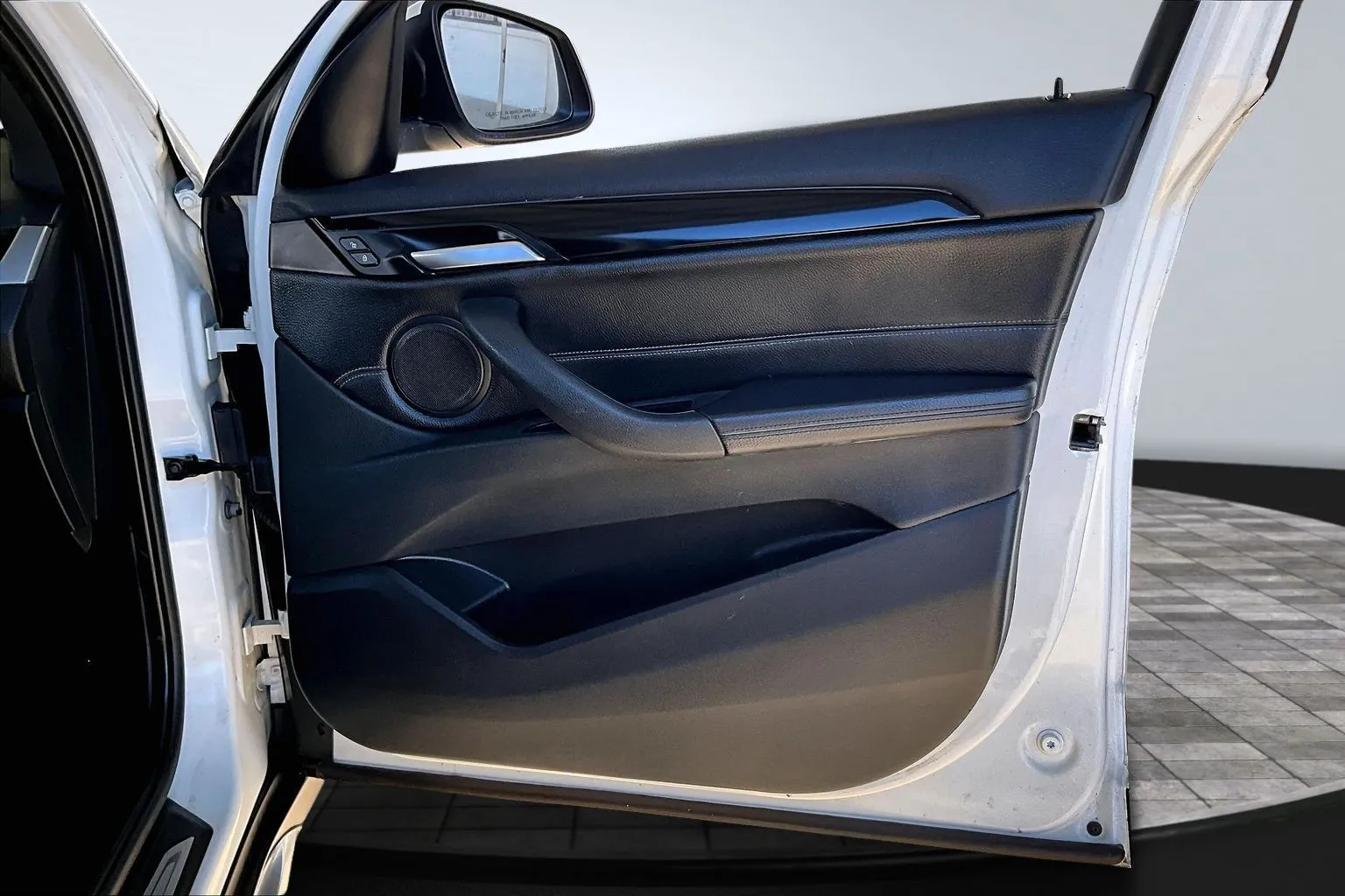 2018 BMW X1 28i - Photo 25