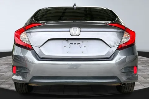 More photos of 2016 Honda Civic Touring at M&J Auto Sales and Service, FL