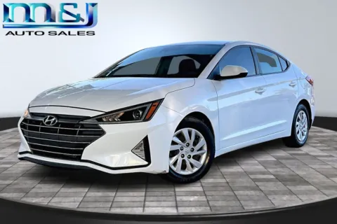 White 2020 Hyundai ELANTRA SE for sale in Jacksonville, FL