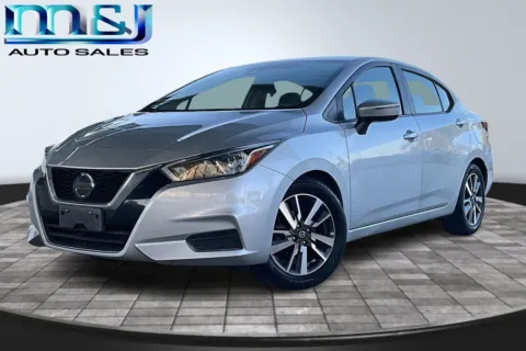 Silver 2020 Nissan Versa SV for sale in Jacksonville, FL