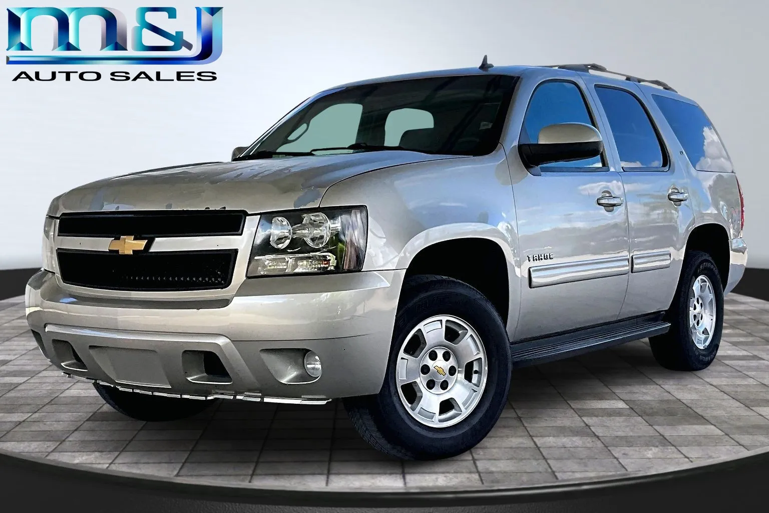 Orange 2013 Chevrolet Tahoe LT for sale in Jacksonville, FL