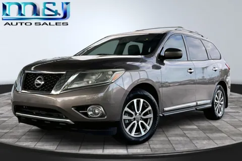 Brown 2014 Nissan Pathfinder for sale in Jacksonville, FL