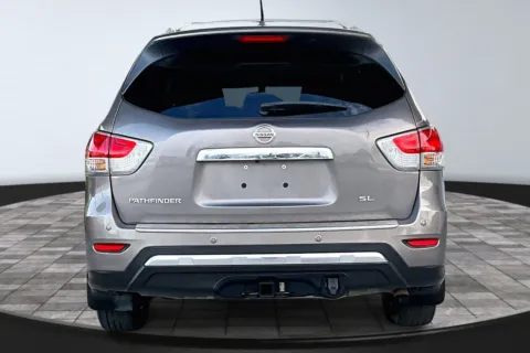 More photos of 2014 Nissan Pathfinder at M&J Auto Sales and Service, FL