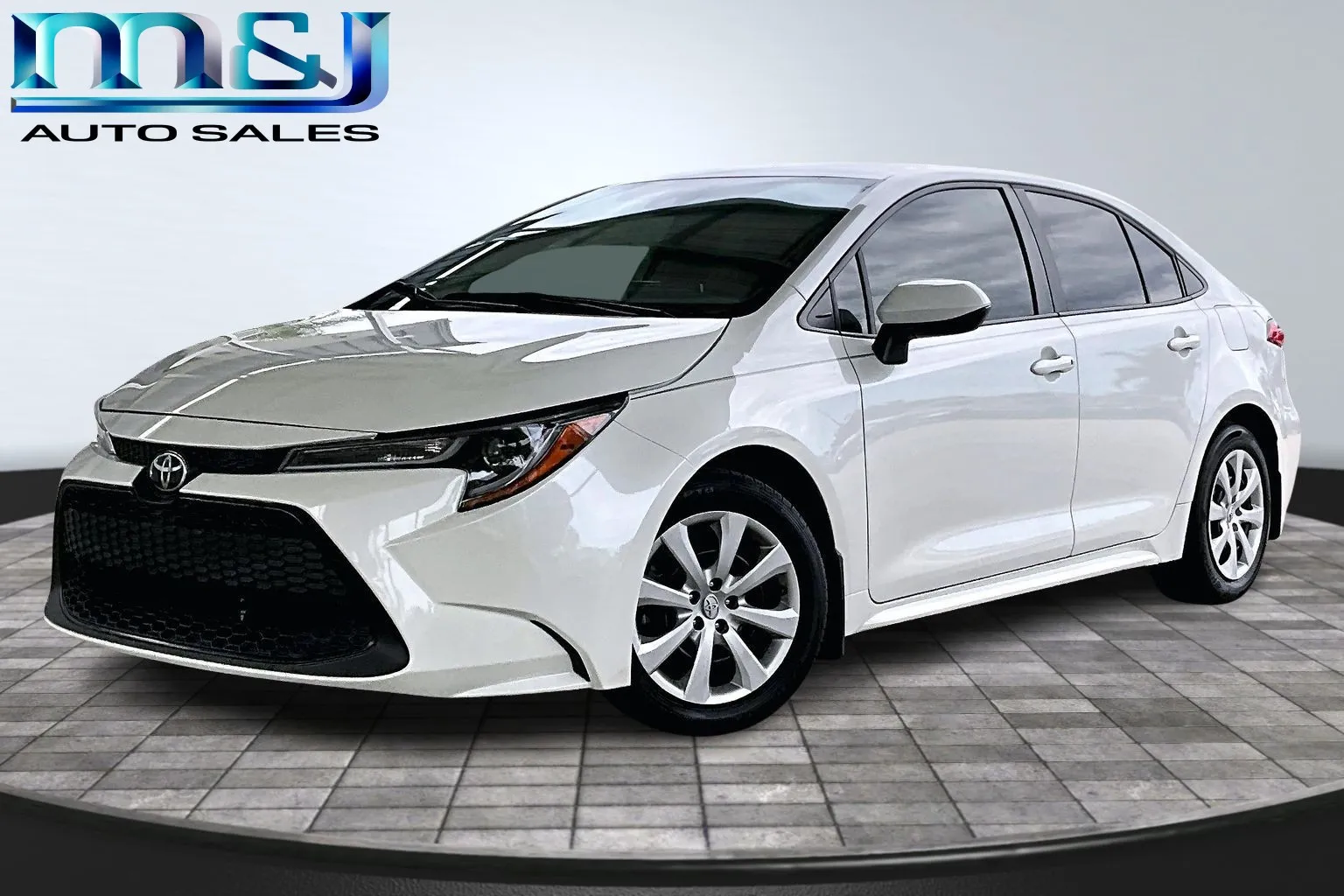 White 2021 Toyota Corolla LE for sale in Jacksonville, FL