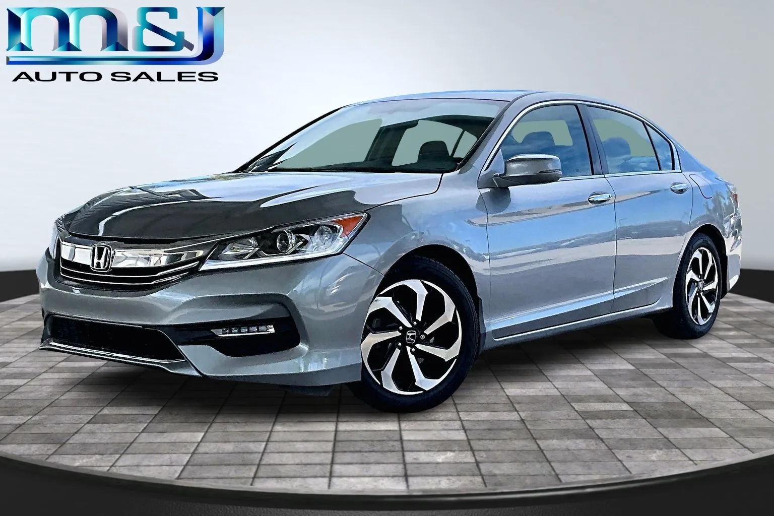 Silver 2017 Honda Accord EX-L for sale in Jacksonville, FL