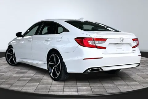 More photos of 2018 Honda Accord Sport at M&J Auto Sales and Service, FL