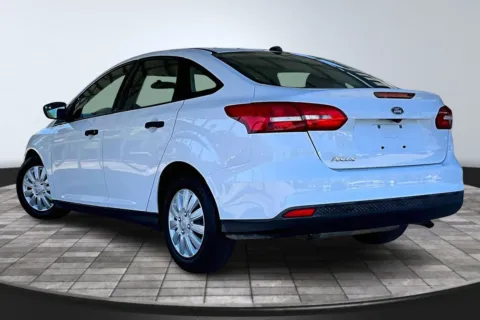 More photos of 2018 Ford Focus S at M&J Auto Sales and Service, FL