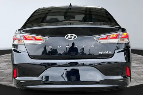 More photos of 2019 Hyundai SONATA Hybrid SE at M&J Auto Sales and Service, FL