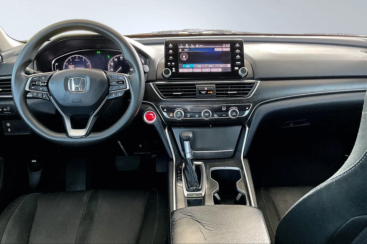 Honda Accord photo 7
