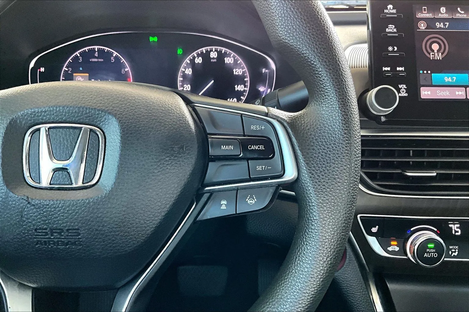Honda Accord photo 11