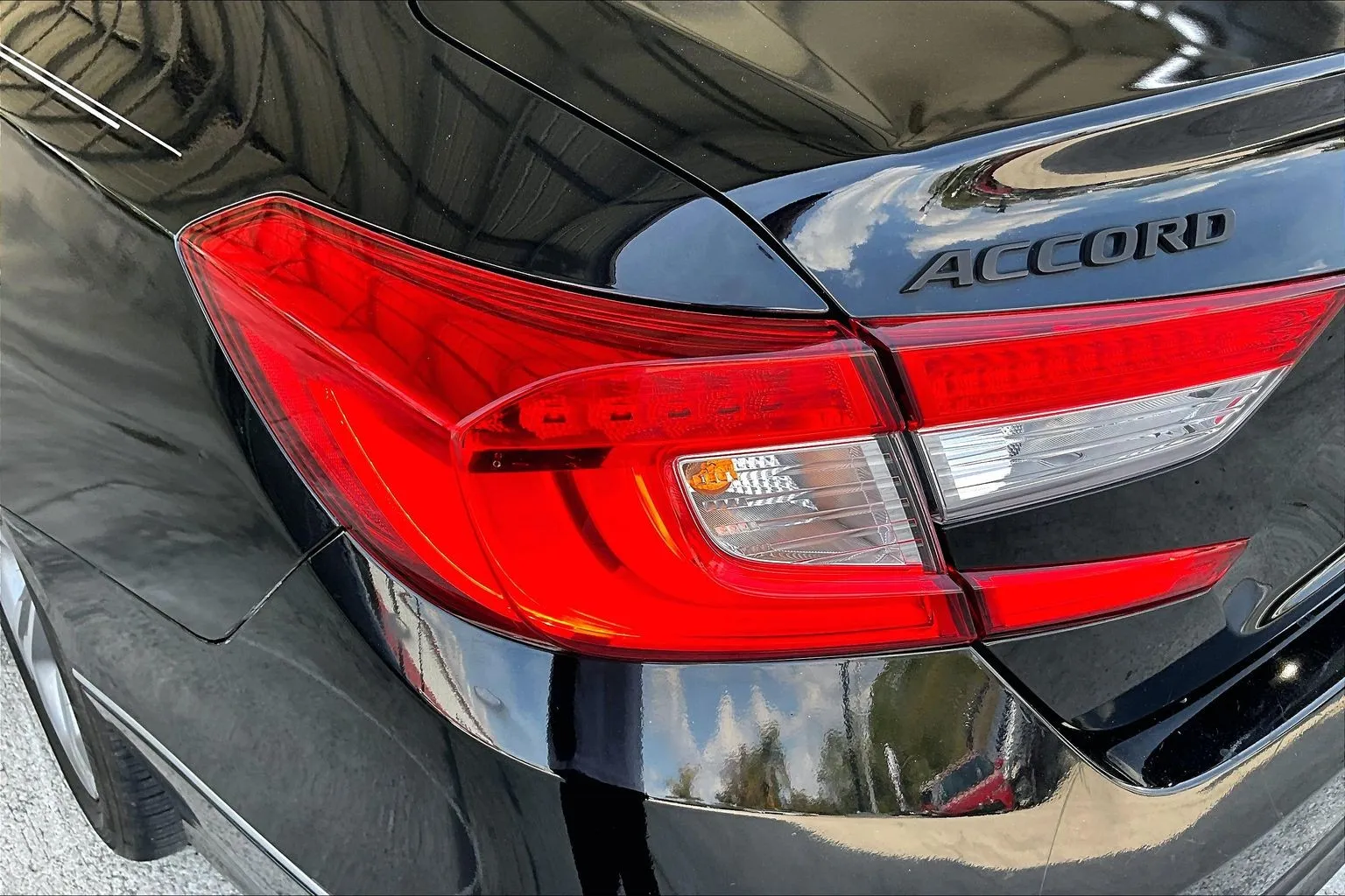 Honda Accord photo 20