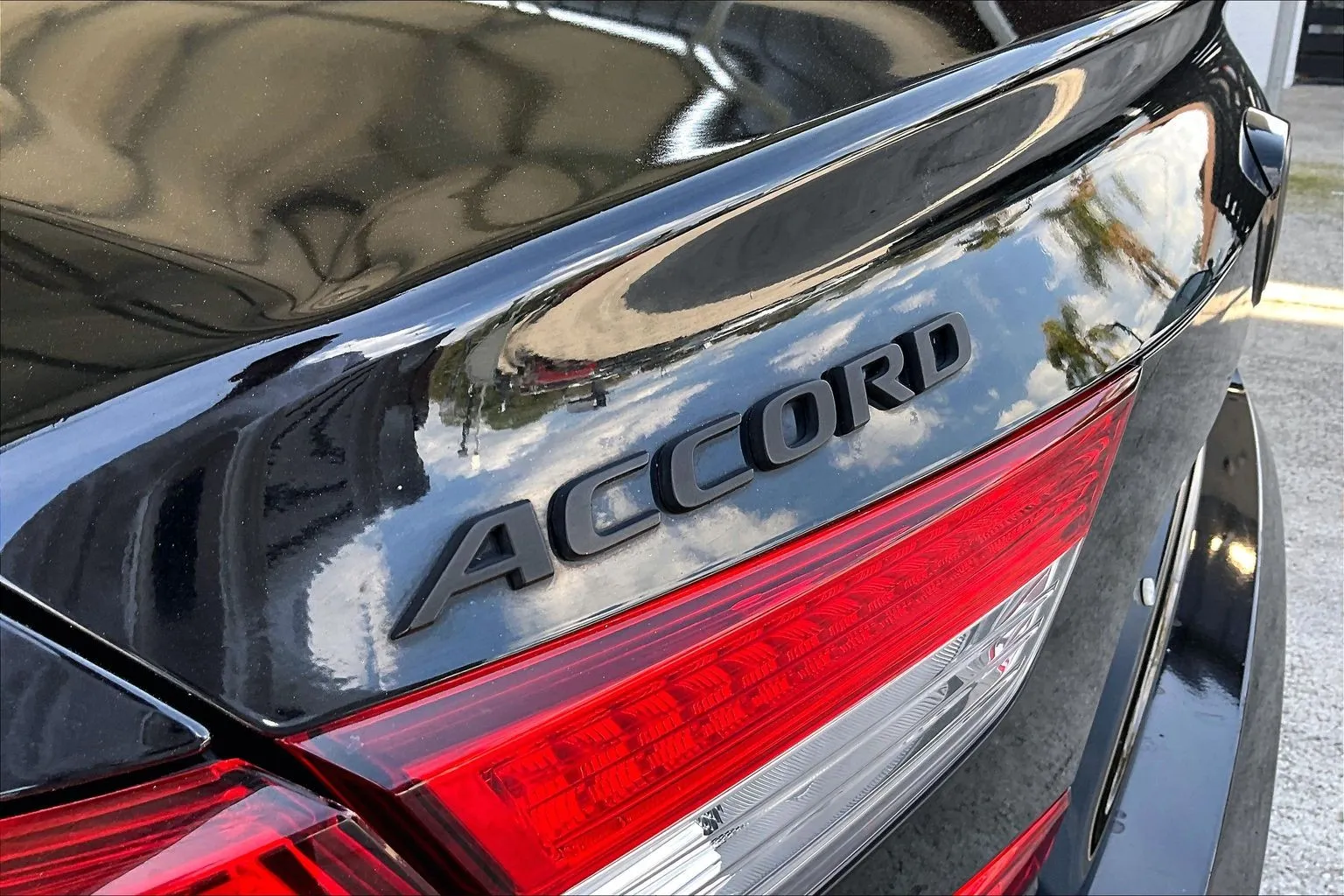 Honda Accord photo 21