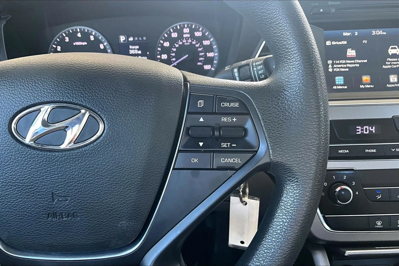 Hyundai Sonata photo 11