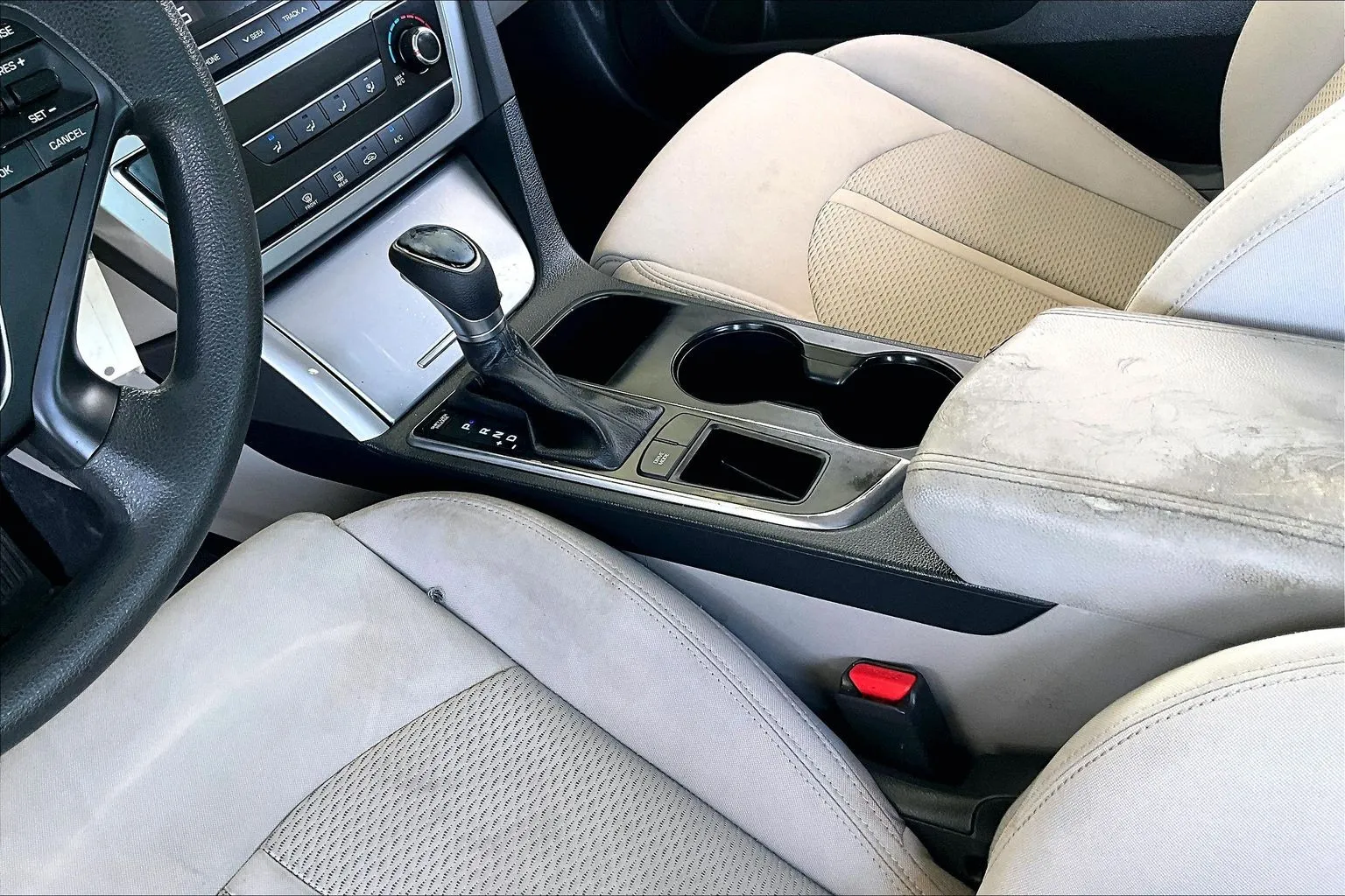 Hyundai Sonata photo 15