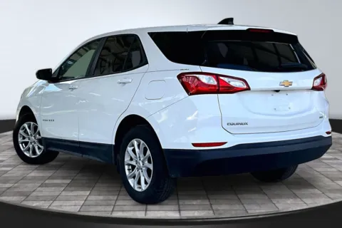 More photos of 2020 Chevrolet Equinox LS at M&J Auto Sales and Service, FL