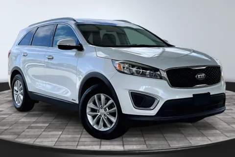 Another view of 2017 Kia Sorento LX for sale in Jacksonville, FL at M&J Auto Sales and Service