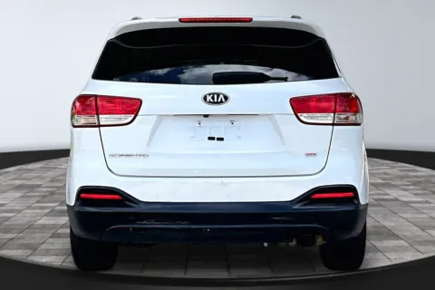 More photos of 2017 Kia Sorento LX at M&J Auto Sales and Service, FL