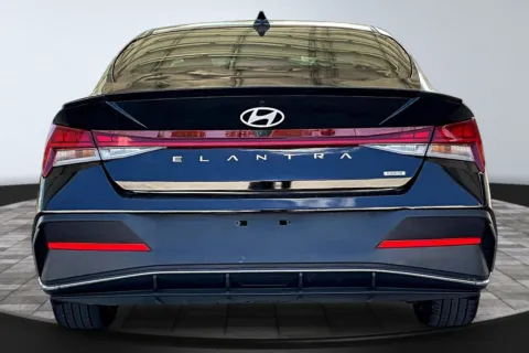 More photos of 2025 Hyundai ELANTRA Hybrid at M&J Auto Sales and Service, FL