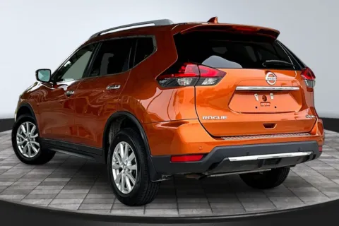 More photos of 2019 Nissan Rogue at M&J Auto Sales and Service, FL