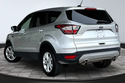 More photos of 2017 Ford Escape SE at M&J Auto Sales and Service, FL