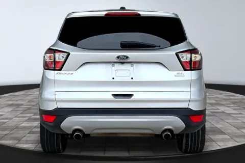 More photos of 2017 Ford Escape SE at M&J Auto Sales and Service, FL