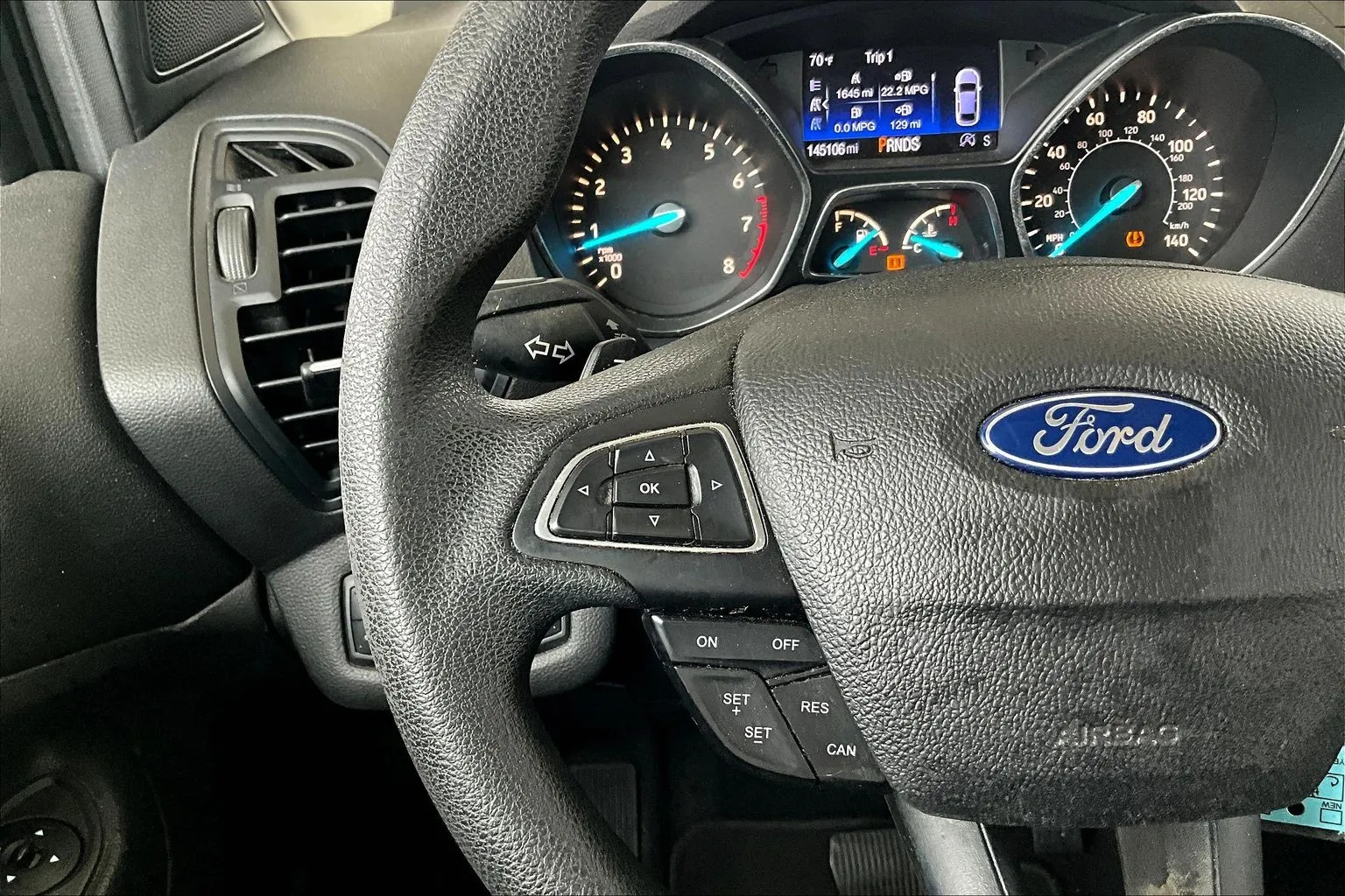 Ford Escape photo 10