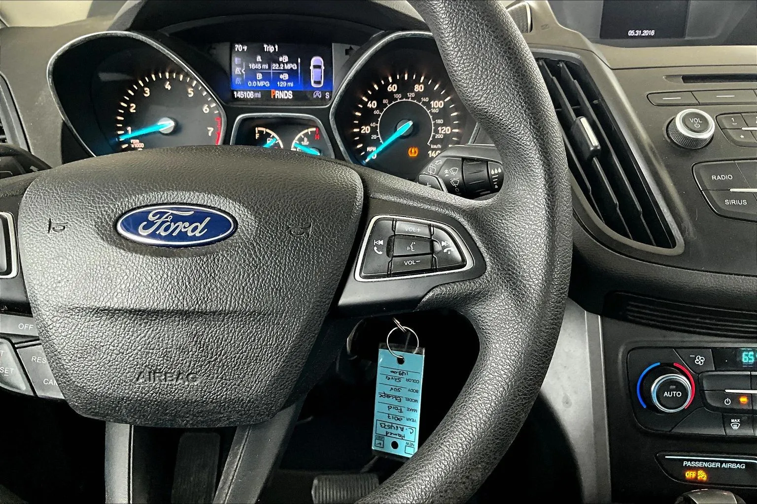 Ford Escape photo 11