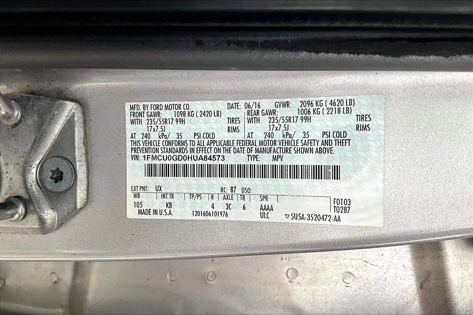 Ford Escape photo 16