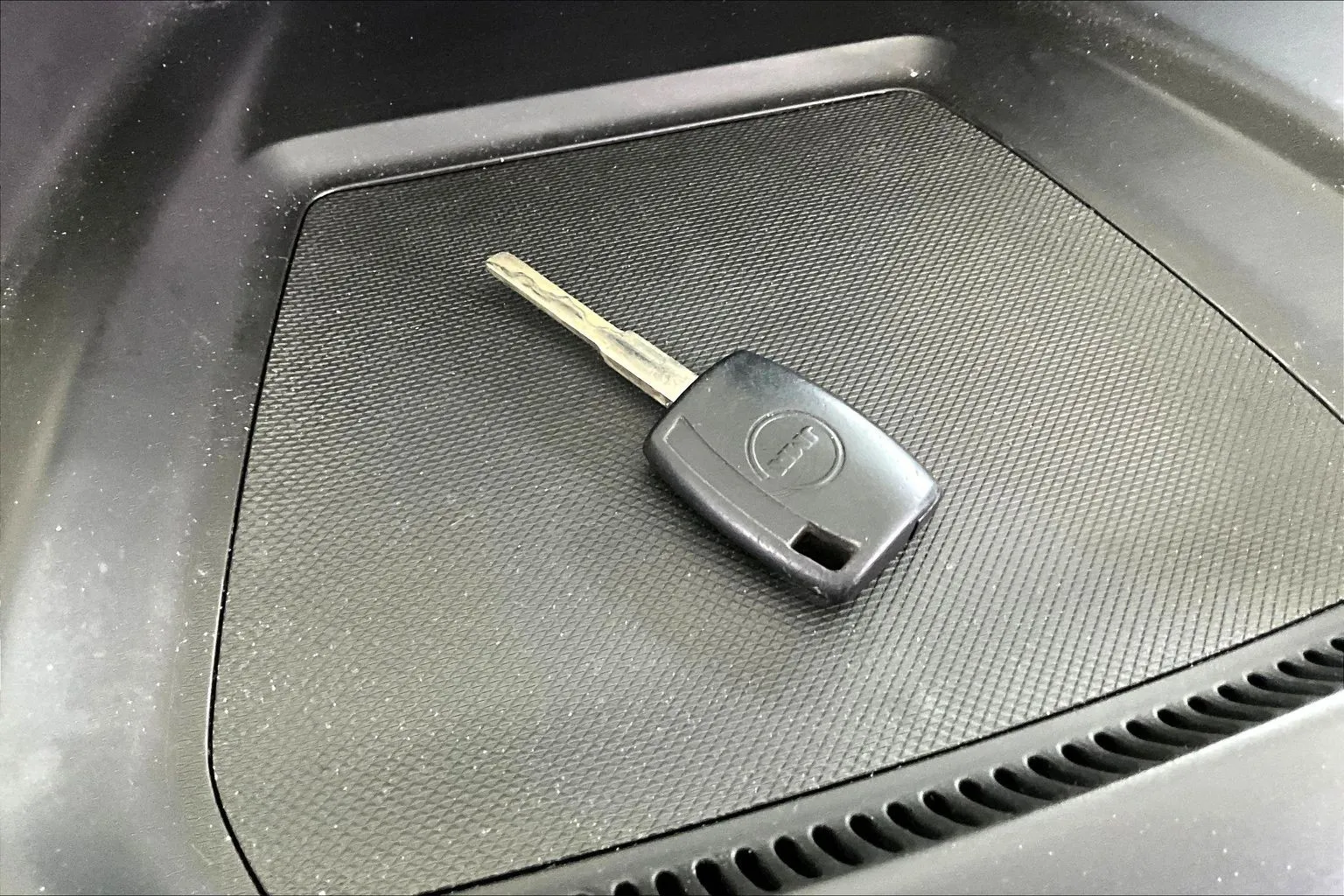 Ford Escape photo 29