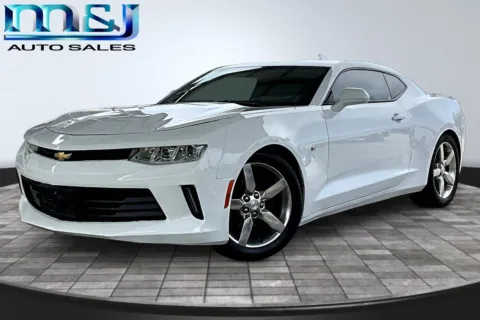 White 2018 Chevrolet Camaro LT for sale in Jacksonville, FL