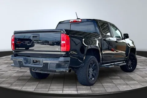 More photos of 2021 Chevrolet Colorado Z71 at M&J Auto Sales and Service, FL