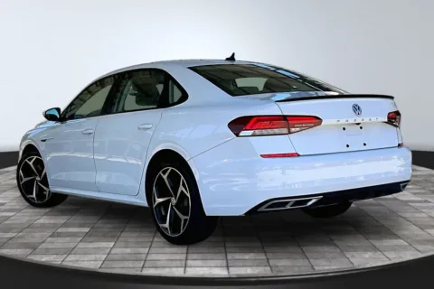 More photos of 2020 Volkswagen Passat R-Line at M&J Auto Sales and Service, FL