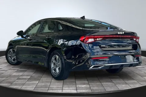 More photos of 2023 Kia K5 LXS at M&J Auto Sales and Service, FL